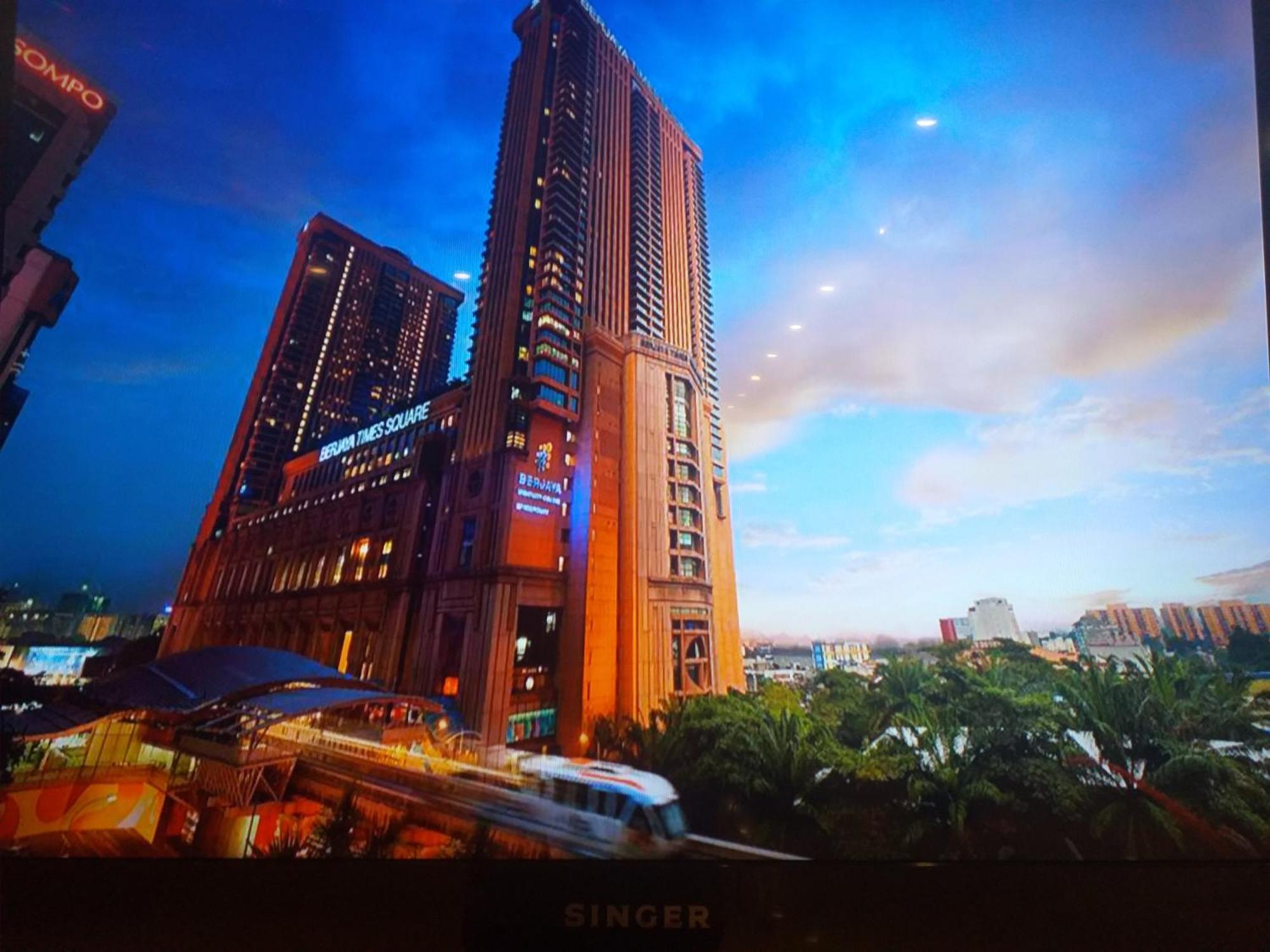 كوالالمبور New Sm Service Suite At Times Square Kualalampur المظهر الخارجي الصورة